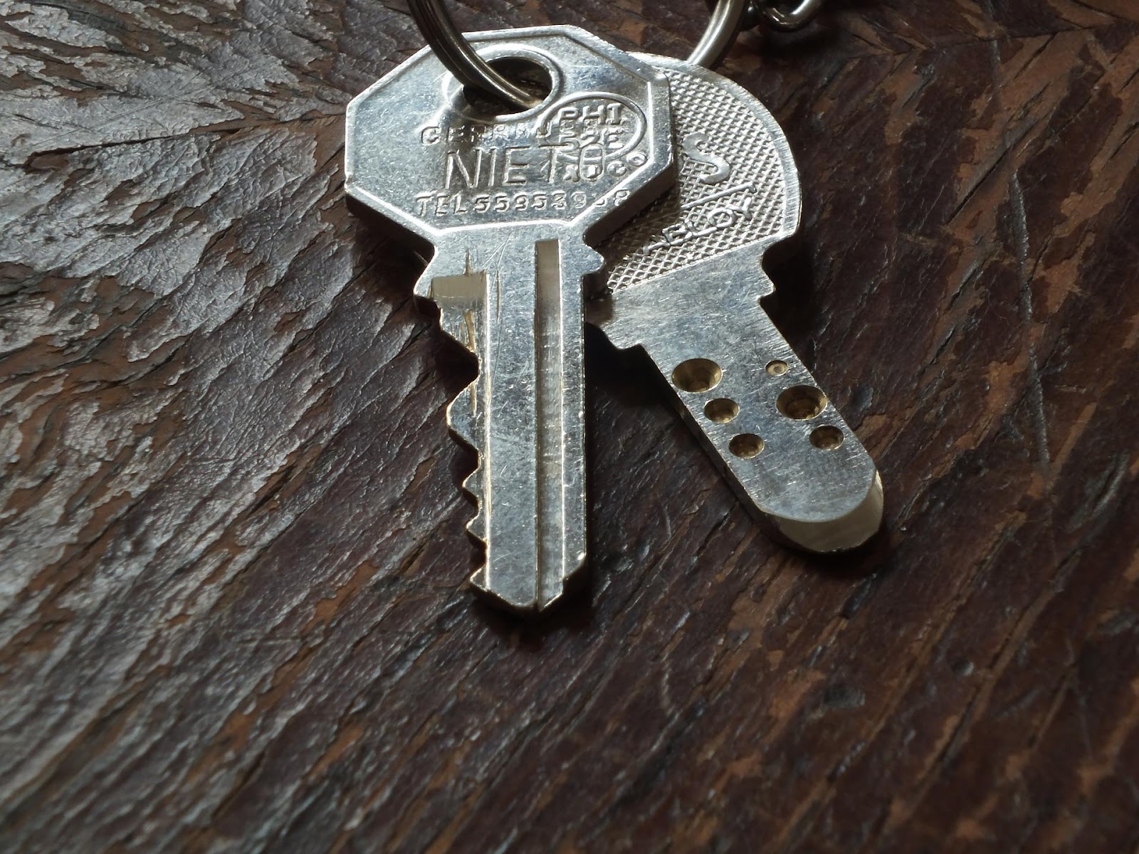 locksmith services phoenix md